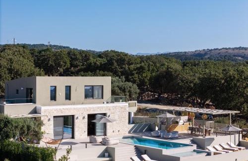 Atsipópoulon Villa | Manto Villas, Heated Pool, Spa Whirlpool, SeaView, By ThinkVilla