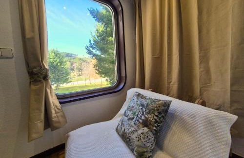 Puebla de Trives Apartment | Manzaneda Natura Apartments T1 Vista Jardín