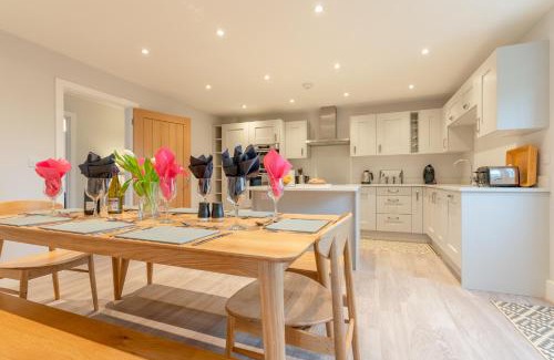 Ebrington House | Maple House