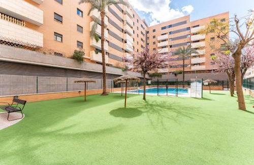 R.E.N.F.E. Apartment | María Zambrano City Center & Parking