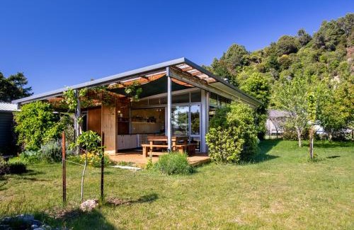 Marahau House | Marahau Magic - Marahau Bach