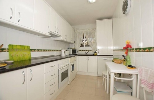 Urbanizacion Hacienda las Chapas Apartment | Marbella 2 Bed 2 Bath Luxury Apartment near Cabopino