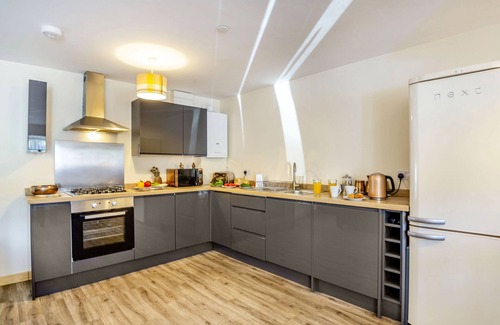 Brynrefail House | Marchlyn