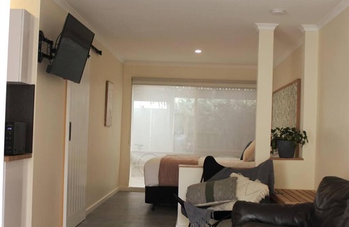 Marengo Apartment | Marengo Beach Studio 4