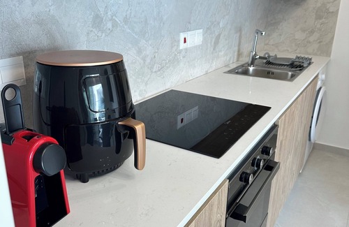 Egkomi Apartment | “Mari” Cozy Stay Near UNIC&Medical School