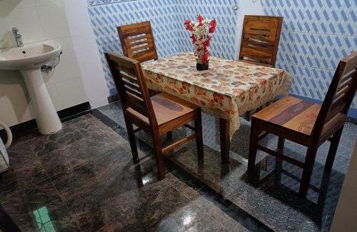 Maina House | Marias house