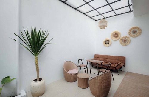 Ngaglik Hotel | Marina Villa 1