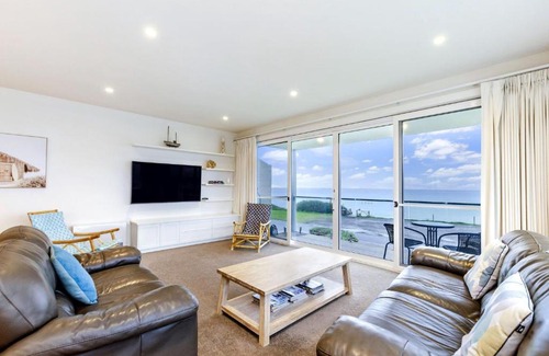 Port Fairy House | Mariner on East Beach