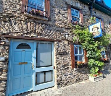 Innishannon Apartment | Mariners Rest One Bedroom Apartment in Innishannon Village