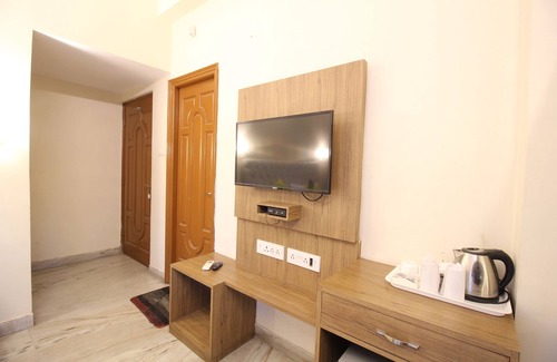 Salt Lake Villa | Market Area, 5 Mins to the Nicco Park & City Centre 1