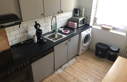 Duissern Apartment | Marleen - Welcome Back to the 50`s WG Room HBF