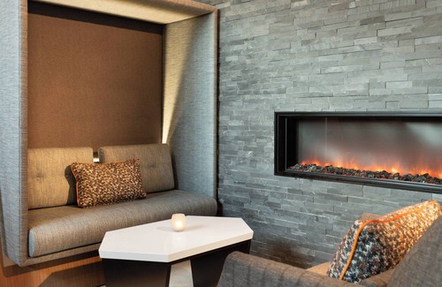 Downtown Anchorage Hotel | Marriott Anchorage Downtown