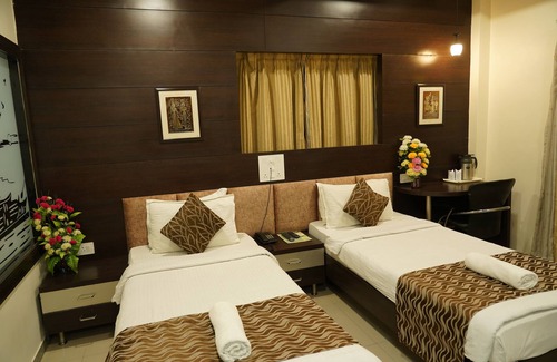 Paldi Hotel | Marshall the grand