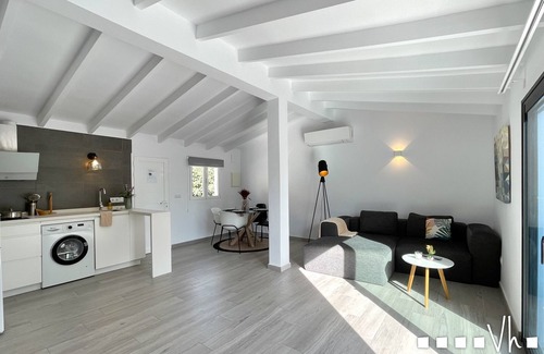 Urbanitzacio la Fustera Apartment | MARTA BEACH 3 – Apartment near the Ecological Trail and Cala La Fustera