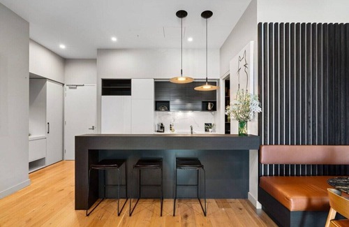 Safety Beach Apartment | Martha's Retreat - Waterfront Luxury