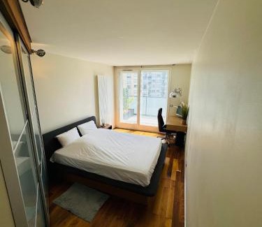 Porte d'Asnieres Apartment | Martin Luther King - Chic Private Apartment