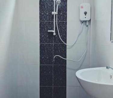 Tha Chang House | Maruay