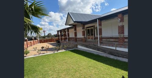 Marulan Hotel | Marulan Motor Inn