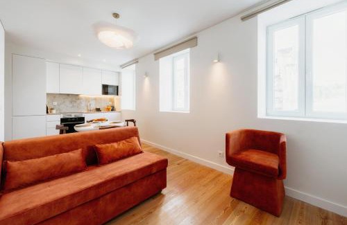 Santo Condestavel Apartment | Mary Orange - NO 236 RC E - Elegant Two-Bedroom Urban Retreat