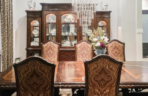 Marysville House | Marysville Modern Oasis