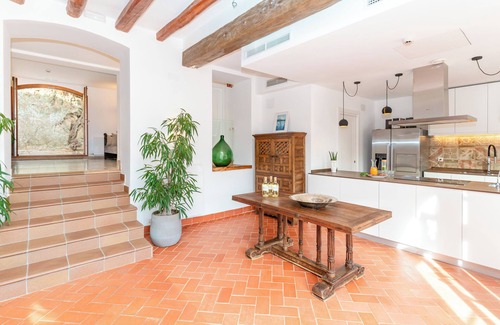 Can Ginebre Hostel | Masia Can Casas