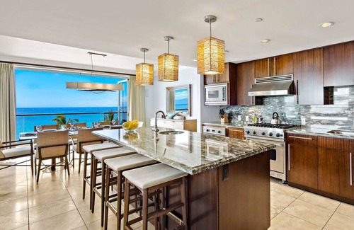 Kaanapali Condo | Maui Resort Rentals: Honua Kai – Incredible 11 Bedroom Oceanfront Gem, Over 7200 combined Sq. Ft. w/Built-in Viking B.B.Q.!