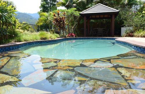 Mount Warning Apartment | Mavis's Cabins @ Mt Warning
