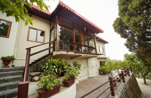 Mussoorie Villa | May Cottage By Rokeby Villas