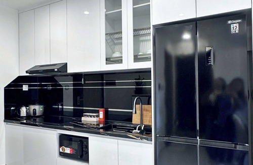 District 9 Apartment | [May House] Solari 2BR apartment opposite Vincom Mega Mall