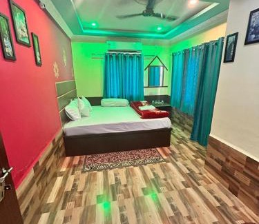 Krishnanagar Hotel | Mayapur Palace