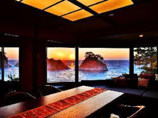 Nishina Hotel | Mayu Futahari