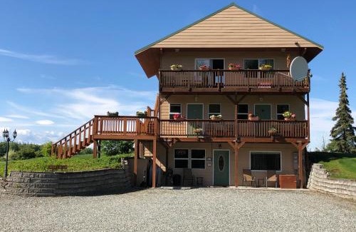 Trapper Creek Bed & Breakfast | McKinley View B&B