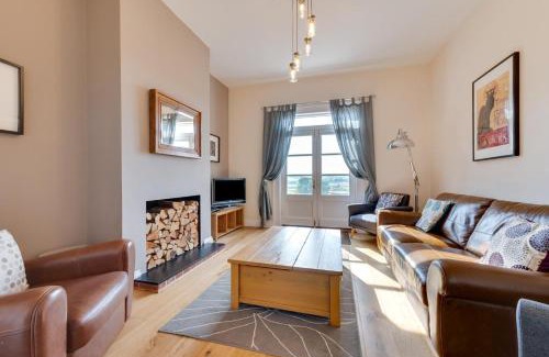 Blythburgh House | Meadow House