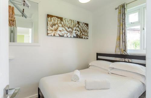 Hewas Water Resort | Meadow Lakes Holiday Park