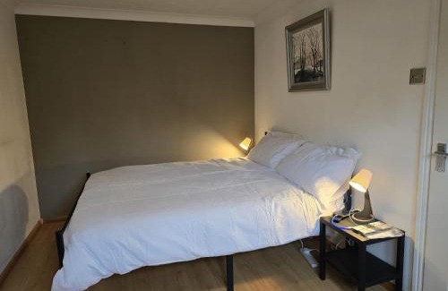 Thamesmead East Apartment | MeadThames View