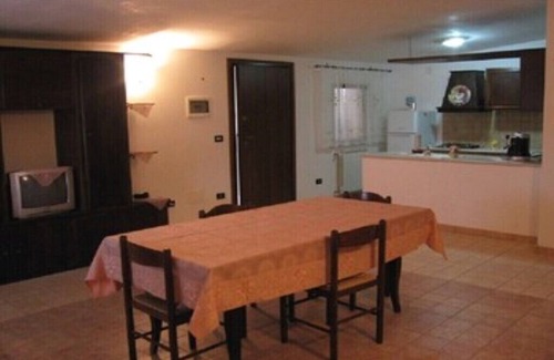 Oria Apartment | Medio 2 apartment in complex with ample parking 15min from the sea