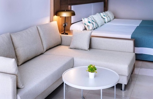 Roquetas de Mar Hotel | Mediterráneo Bay Hotel & Resort