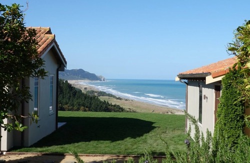 Ocean Beach House | Mediterranean-inspired beach home, surrounded by the Ocean