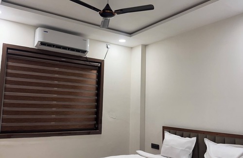 Korba Hotel | Meera Resort- Korba