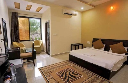 Udaipur District Resort | Meera Valley Resort