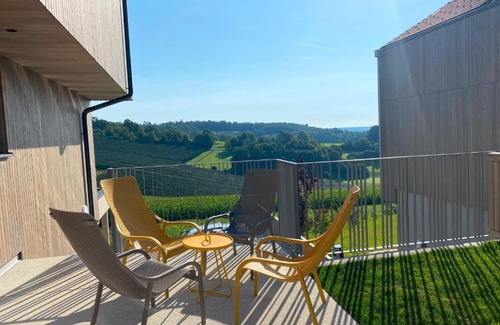 Burgauberg-Neudauberg Apartment | Mein Weinstöckl