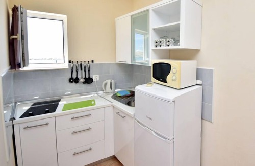 Dinjiska Apartment | Melandura by Interhome