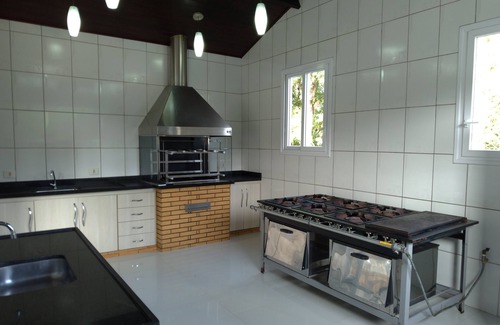 Piedade House | Melhor Sitio Para Você Comemorar sua Festa! Luxo Elegância em Meio a Natureza