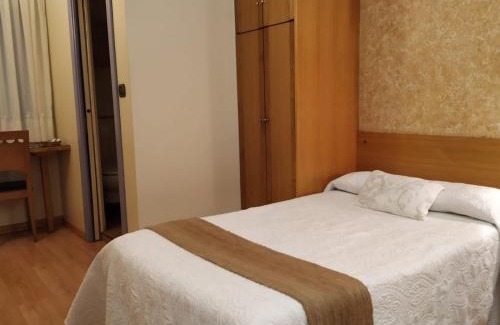 Ermua Hotel | Melida Ostatua