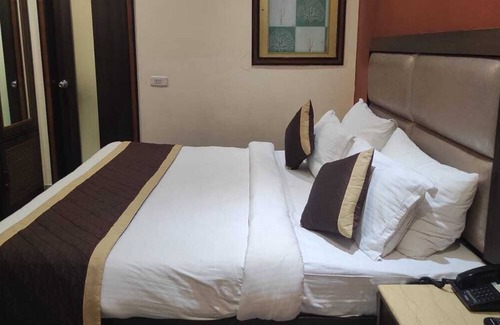 Aligarh Hotel | Melrose Inn by World Choice