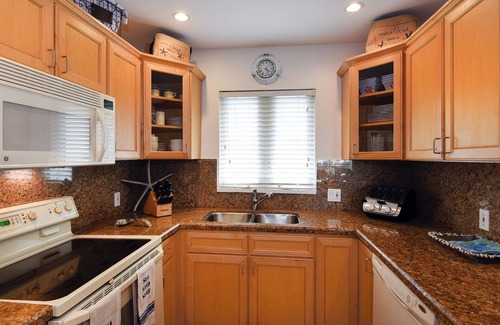 Key Largo Condo | "MEMBERS ONLY" CAN RENT THIS 2 BEDROOM WATERFRONT CONDO in the OCEAN REEF CLUB.