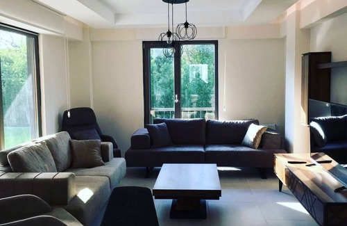 Yanik House | MERAL RESORT 1