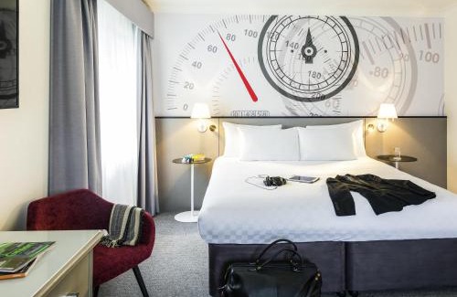 Brands Hatch Hotel | Mercure Dartford Brands Hatch Hotel & Spa