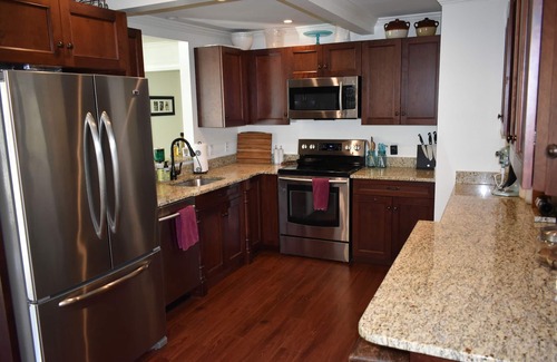 Meredith House | Meredith Bay - Brand New 1st Floor Apartment In Private Home