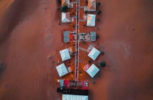 Taouz RV Rental | Merzouga luxury camp desert experience